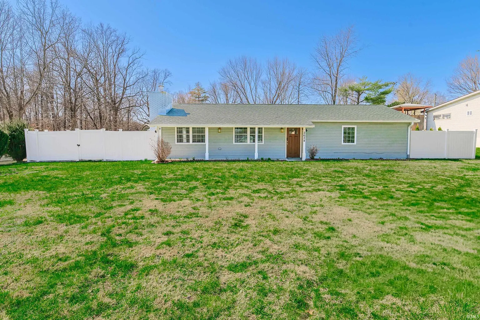 2634 S Hickory Leaf Dr photo 1