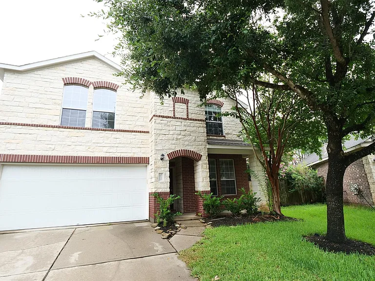 26427 Longview Creek Dr — Photo 1
