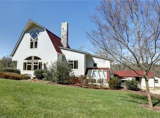 2710 River Rd W, Maidens, VA 23102