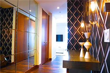 Rented by R New York