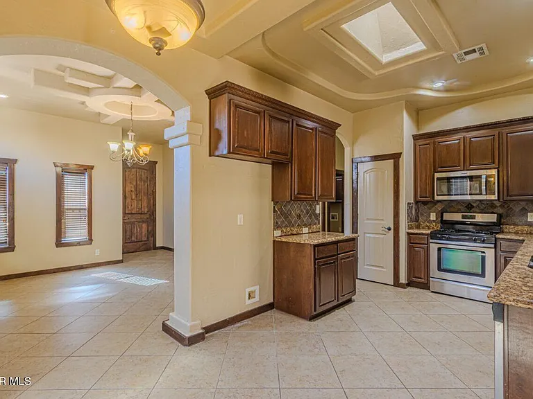 5357 Guillermo Frias Ln — Photo 7