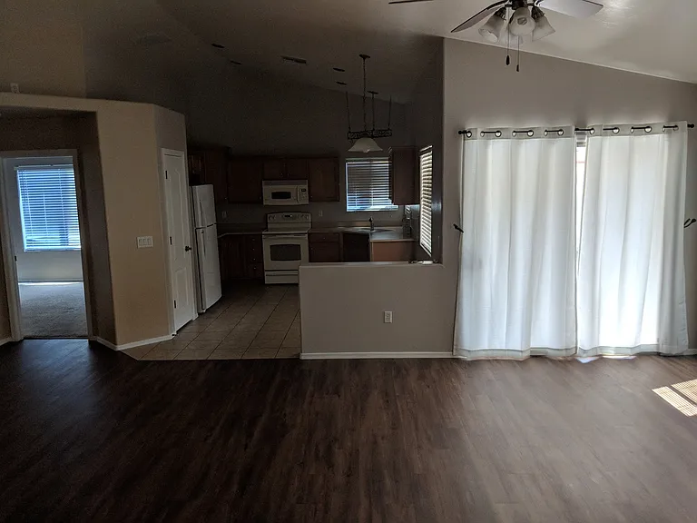 6603 E Splendid Ln — Photo 3
