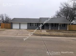 219 Shiloh Dr, Norman, OK 73071