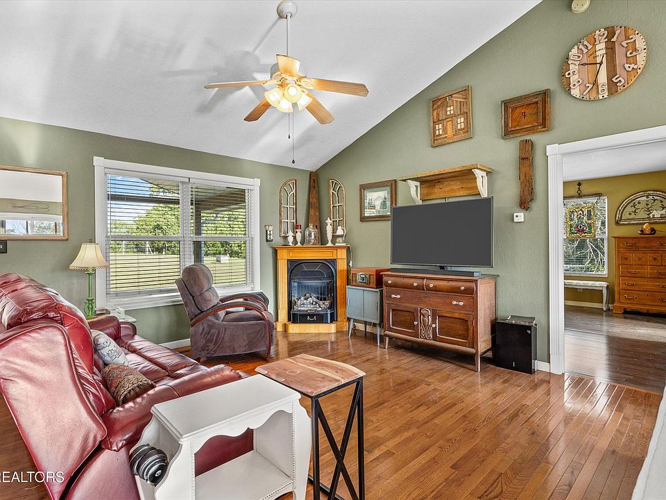 10th image of this home