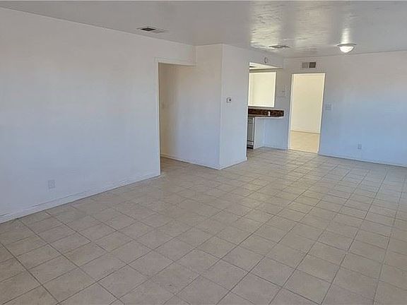 5th image of 16314 Corta Dr