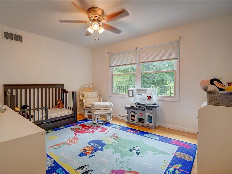210 Shiloh Dr — Photo 24