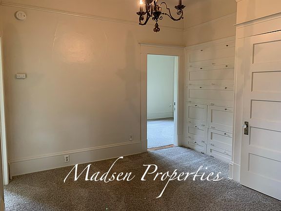 3rd image of 1518 Broadway St Unit 200