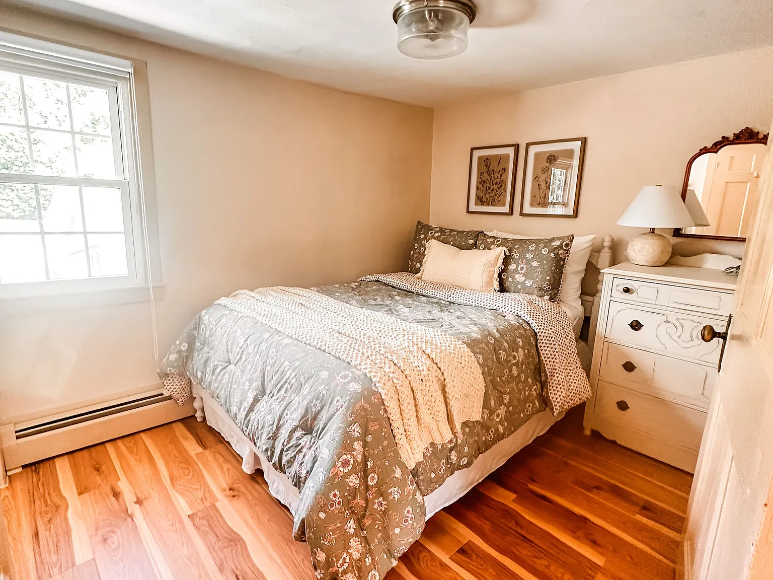 1 bed, 450 sqft, $1,600 — Photo 3