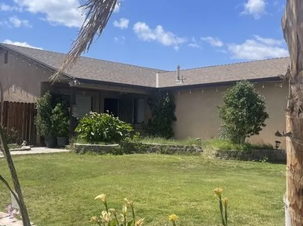 301 Yucca Dr, El Centro, CA 92243