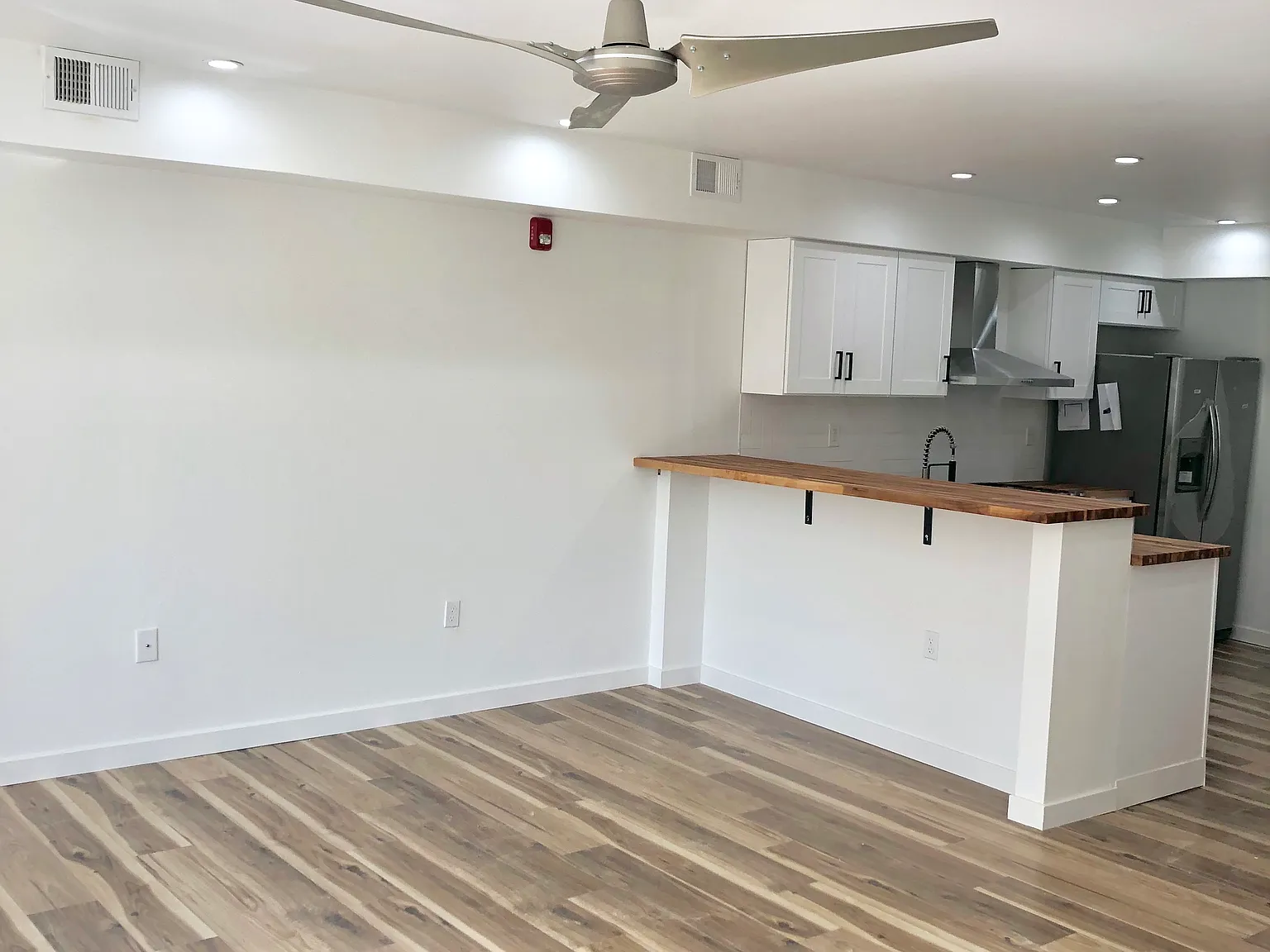 2 bed, 900 sqft, $1,700 — Photo 4
