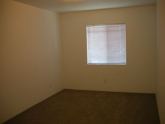 3rd image of 500 W Cypress St