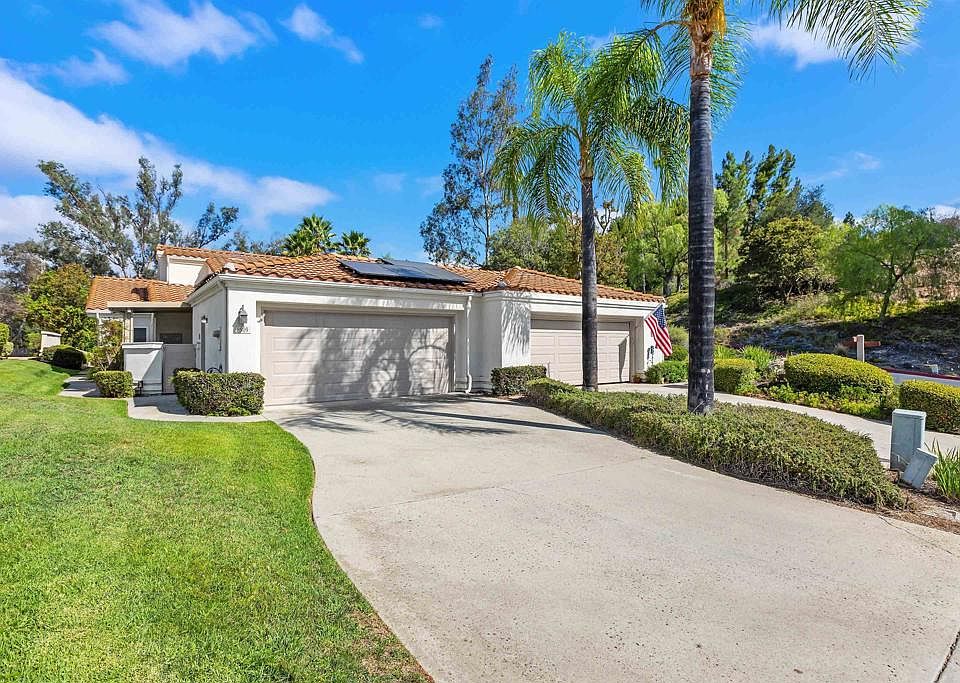 1st image of 8909 Circle R View Ln