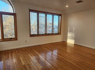 246-00 63rd Ave, Little Neck, NY 11362