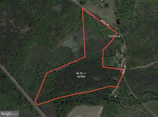 Rozell Rd, Woodford, VA 22580