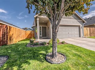 1212 SW Carver St, College Place, WA 99324