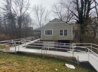 212 Crawford St, Beckley, WV 25801