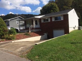3003 Fernwood Ave, Moundsville, WV 26041