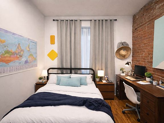 4th image of 445 Meeker Ave #1L