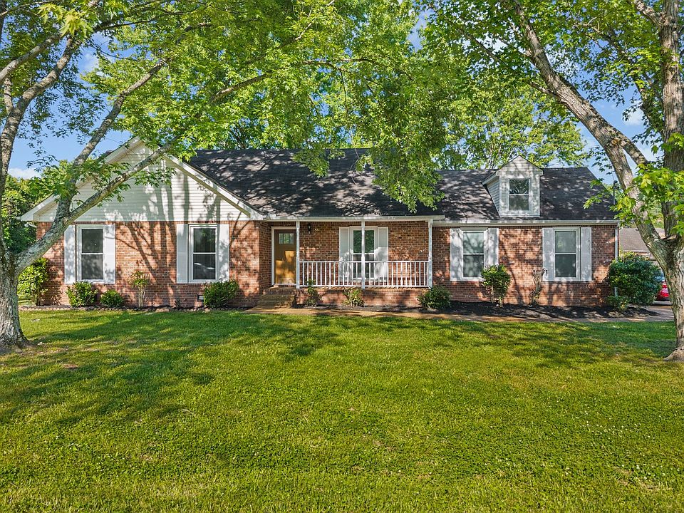 1st image of 5553 Glen Haven Ct