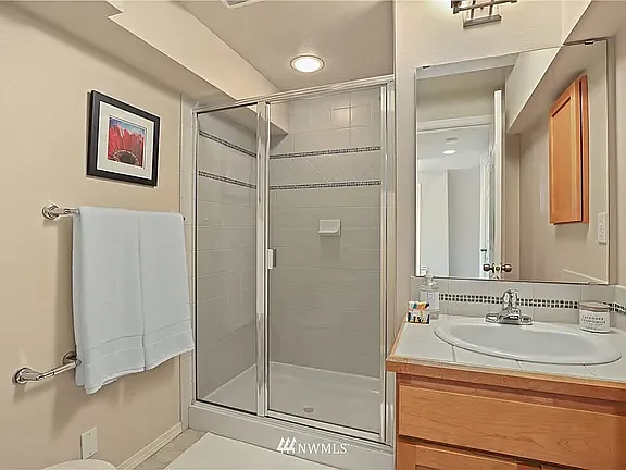 1150 N 85th St — Photo 27