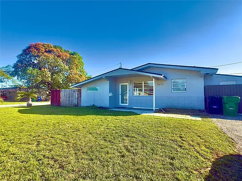 7672 Plantation Blvd Photo 1 7672 Plantation Blvd Photo 1