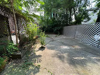 Rented by Best Apartments North Inc