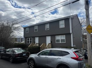 31 Touro St, Providence, RI 02904