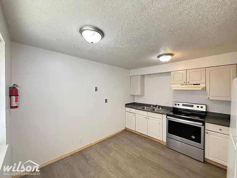1313 Cherry Ave #A-D — Photo 5