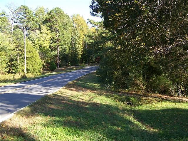 2nd image of 2036 Pleasant Union Rd