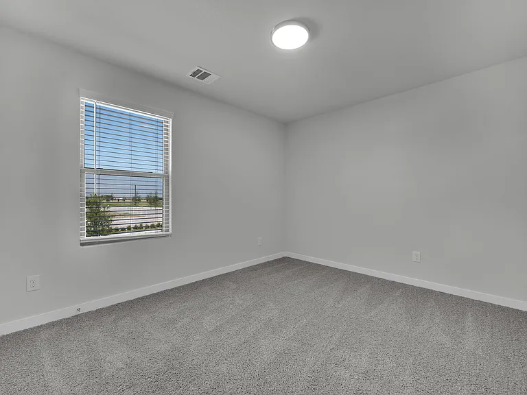 305 Millwood Ln — Photo 24