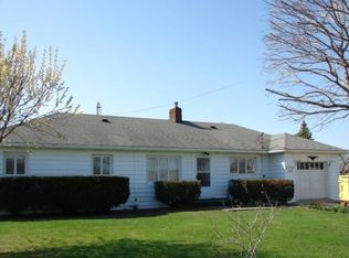 10414 E Bayshore Rd, Lakeside Marblehead, OH 43440