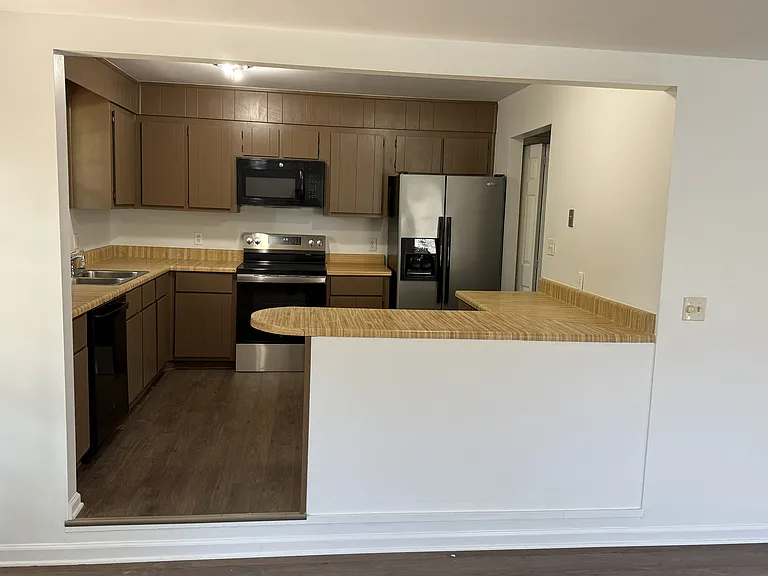 206 Sunnybrook Ln — Photo 4