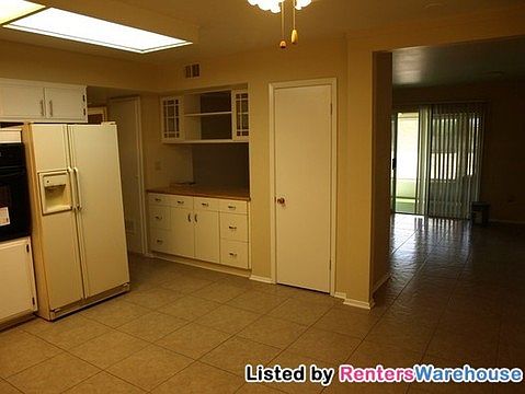 3rd image of 10426 N 105th Ave