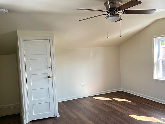4th image of 430 W Olney Ave Floor 3