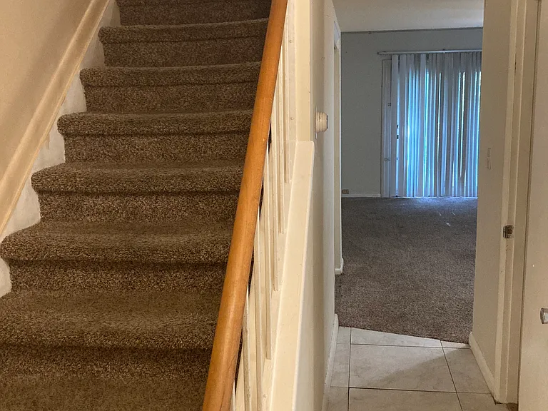 28 Willa Dr #B — Photo 15
