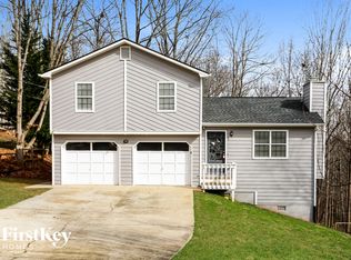 4149 Warren Rd, Flowery Branch, GA 30542