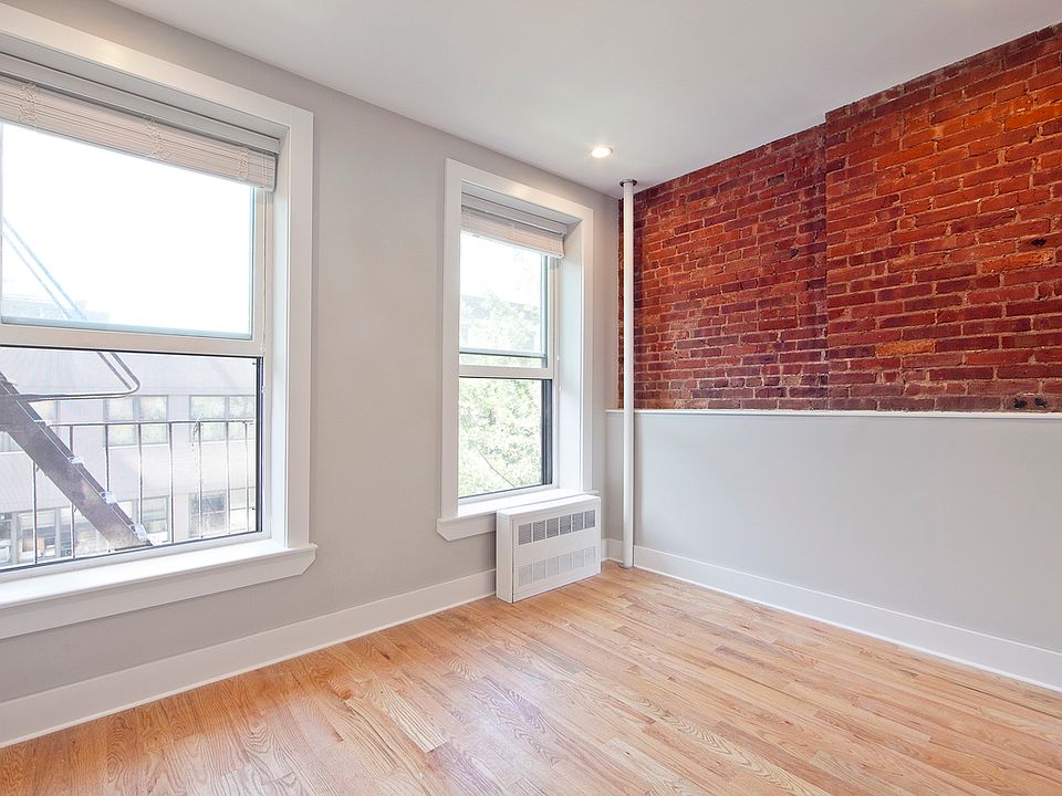 2nd image of 53 W 8th St Unit 5