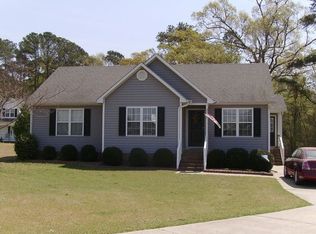 276 Skylar Ln, Four Oaks, NC 27524