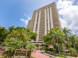 19355 Turnberry Way UNIT PENTHOUSE E, Aventura, FL 33180