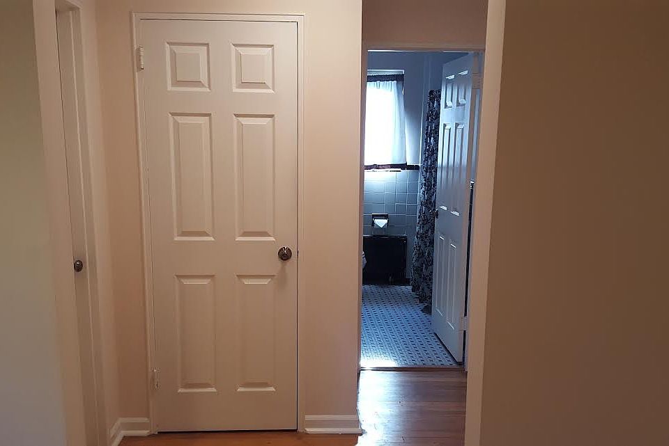 hallway 1