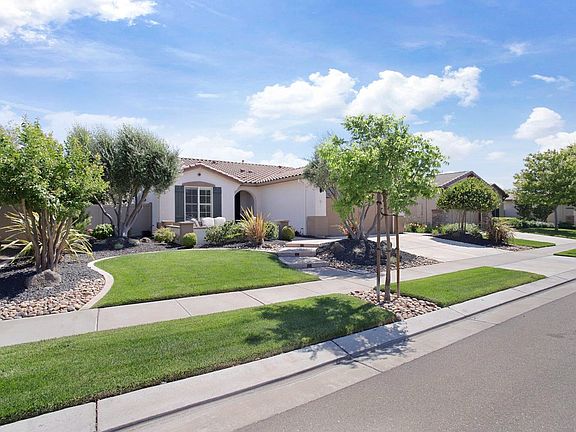 5th image of 1744 Hickory Creek Ln