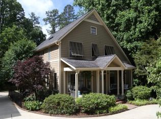 2341 Lyon St, Raleigh, NC 27608