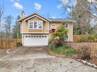 15827 Lawrence Lake Rd SE, Yelm, WA 98597