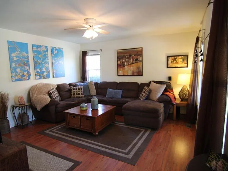 306 Laurel Ave — Photo 10