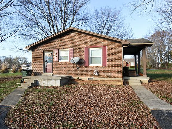 3rd image of 303 Johns Ln