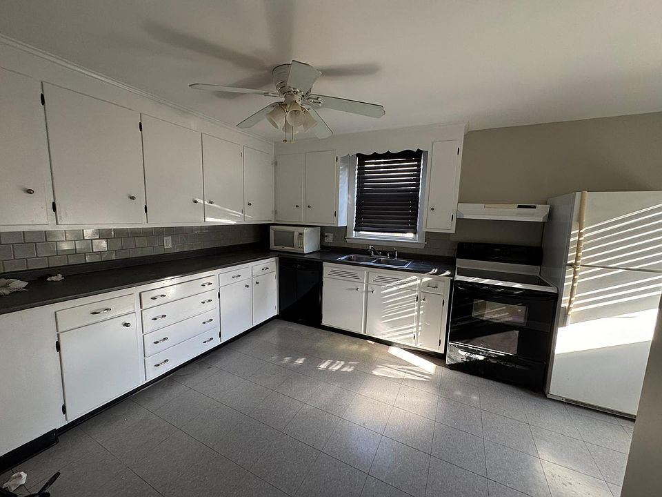 1st image of 37 Aborn St #1