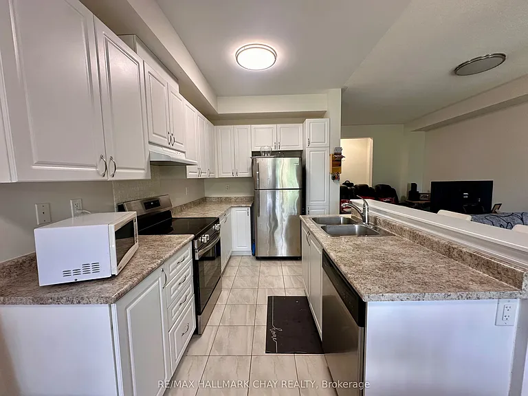 26 Greenwood Dr — Photo 7
