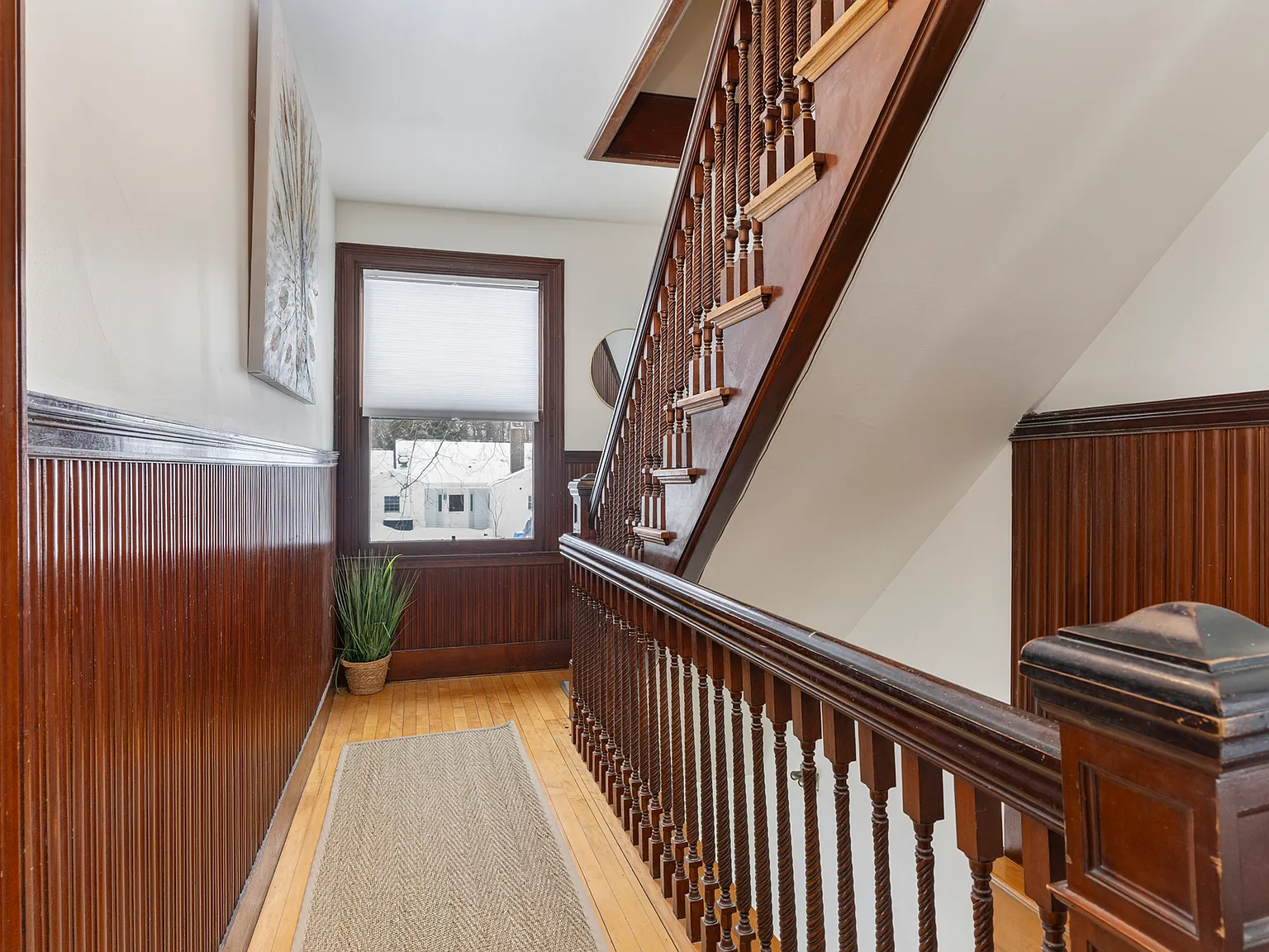 318 Brighton Ave — Photo 2