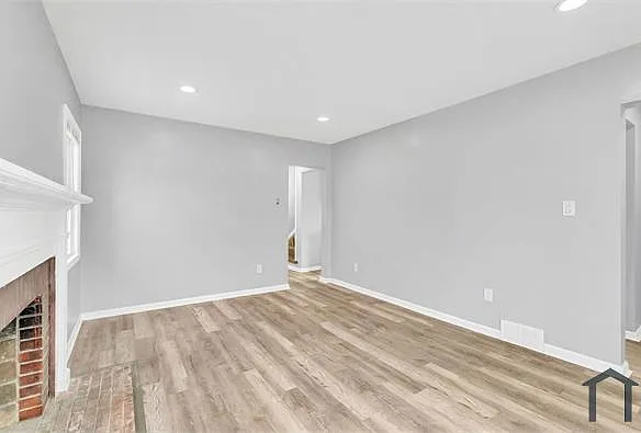 4712 Cadieux Rd — Photo 7