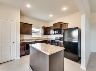 905 Summer Stream Rd, Denton, TX 76207